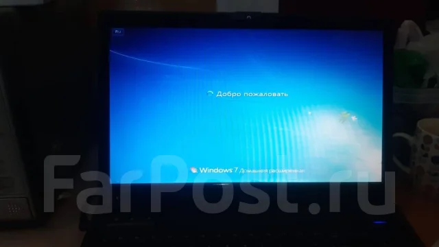 DNS. 15.5", 2,3����, ��� 4 ��, ���� 320���, WiFi: 1, Bluetooth: 1, ����������� �� 2��. ����
