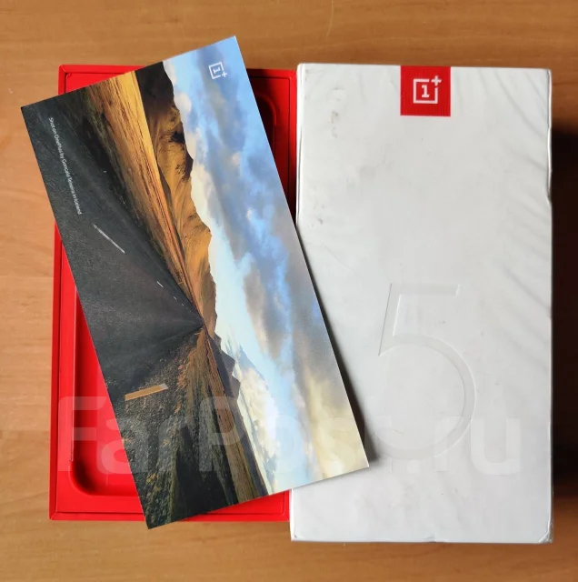 OnePlus 5. �/�, �����, 4G LTE, Dual-SIM, NFC ����