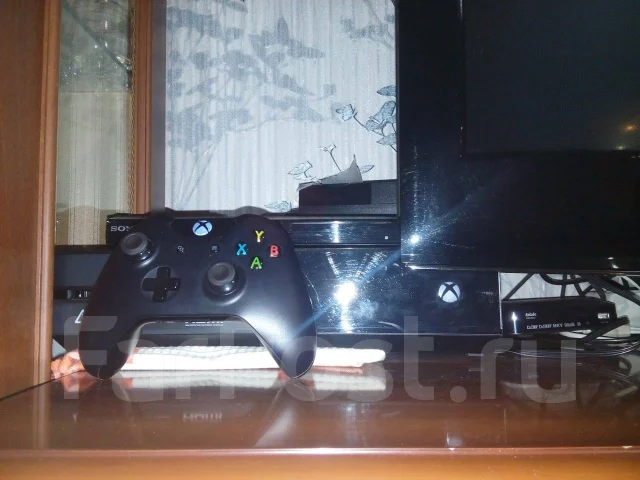 Microsoft Xbox One S ����