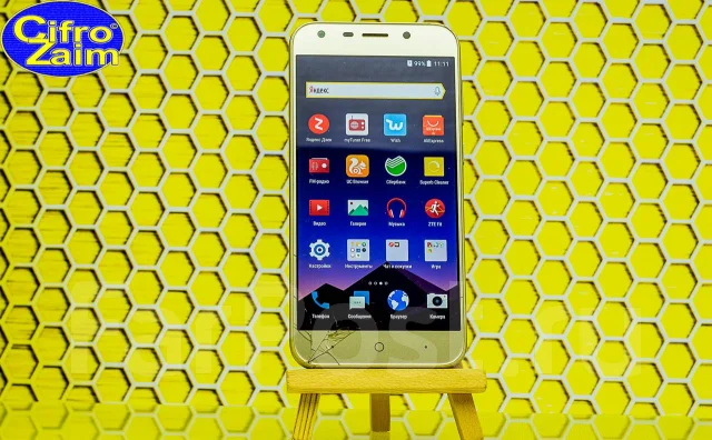 ZTE Blade A6 Lite. �/�, �������, 3G, 4G LTE, Dual-SIM ����