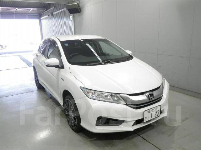 Honda Grace Hybrid 2014