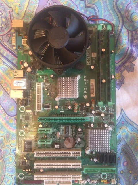 Intel ����