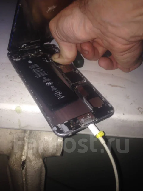 Apple iPhone 6 Plus. �/�, 4G LTE, NFC ����