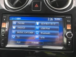 Clarion MC313D-W ����