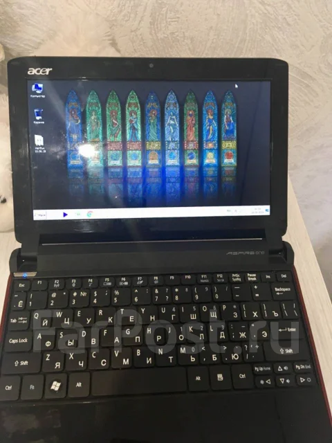 Acer Aspire One. 1,7����, ��� 2048 ��, ���� 500���, WiFi: 1, Bluetooth: 1, ����������� �� 4��. ����