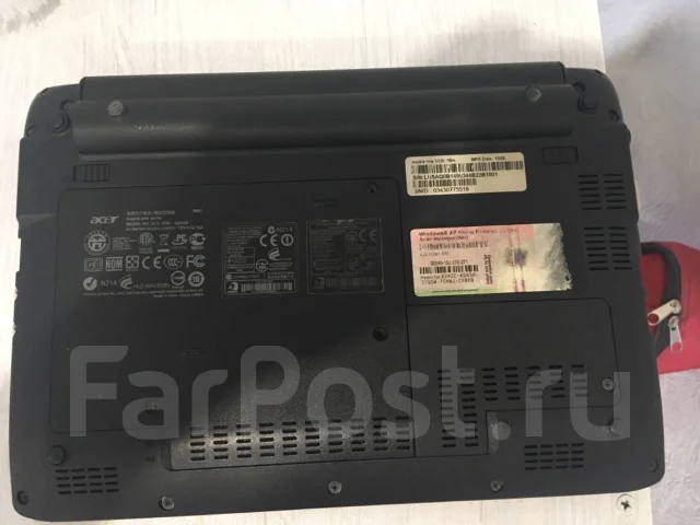 Acer Aspire One. 1,7����, ��� 2048 ��, ���� 500���, WiFi: 1, Bluetooth: 1, ����������� �� 4��. ����