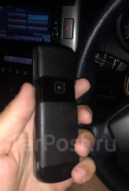 Nokia 8600 Luna. �/� ����