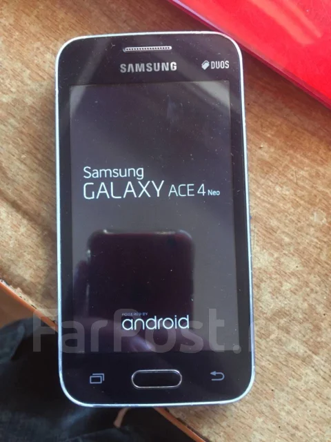 Samsung Galaxy Ace 4. �/�, �����, 4G LTE ����