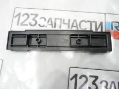 Крышка салонного фильтра Toyota Harrier MCU15 в Новосибирске Крышка салонного фильтра Toyota Harrier MCU15