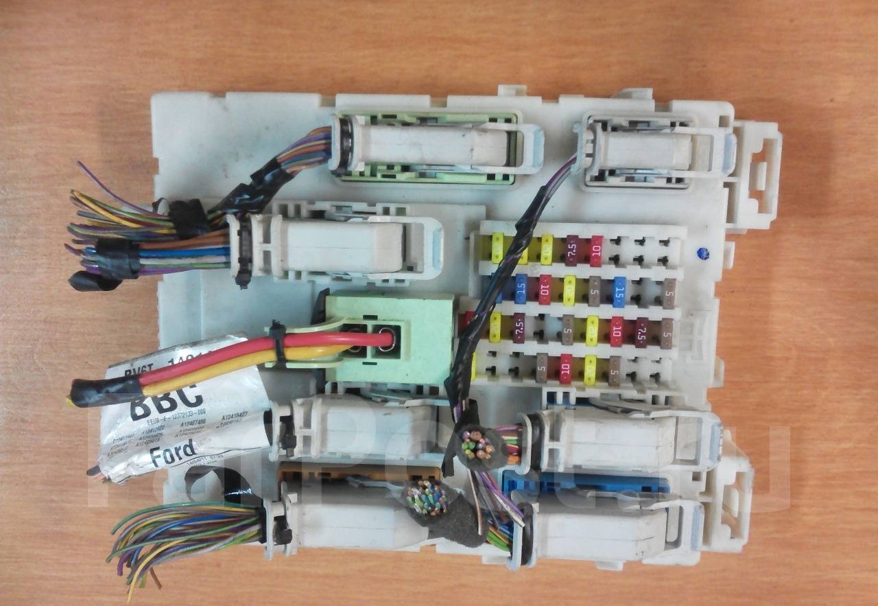 Блоки форд фокус 3. BCM Focus 3 c6. Блок БСМ фокус 2. Блок БСМ Форд фокус 3. Блок BCM Форд фокус 3.