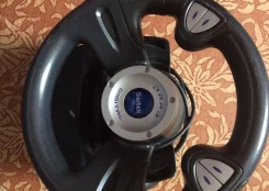 ����.