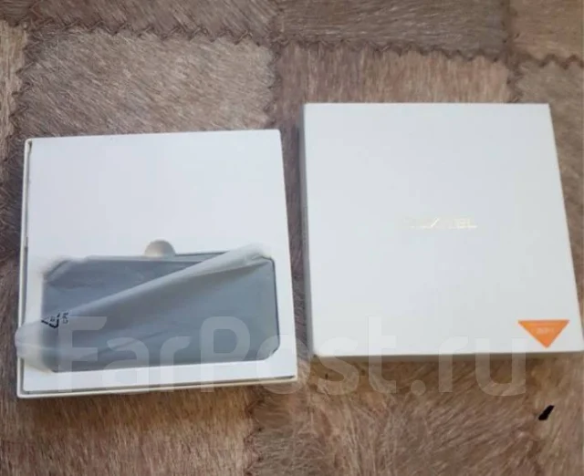 Oukitel. �/� ����