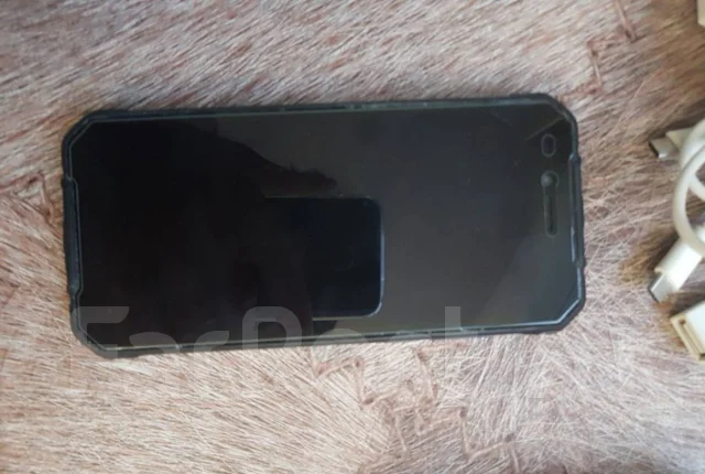Oukitel. �/� ����