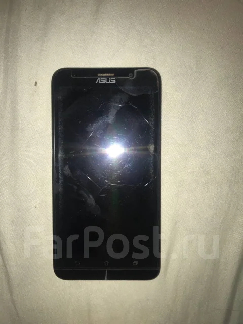 Asus ZenFone 2. �/�, �������, 4G LTE ����