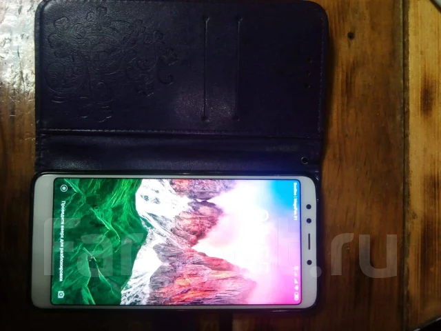 Xiaomi Redmi 5. �/�, �������, 4G LTE, Dual-SIM ����