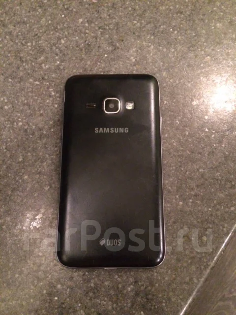 Samsung Galaxy J1. �/� ����
