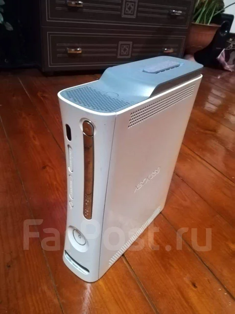 Microsoft Xbox 360 Arcade ����