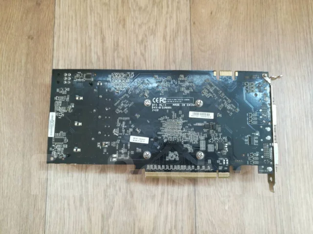 GeForce 9600 GT ����