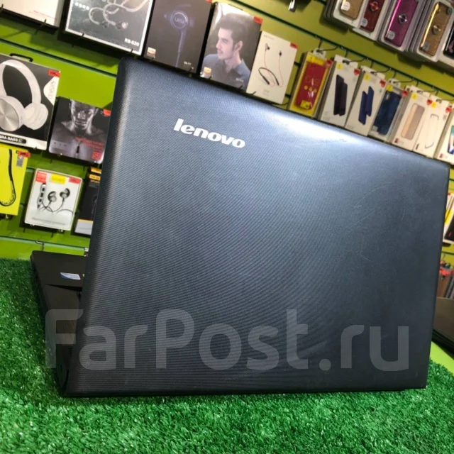 Lenovo G700. 17.3", 2,4����, ��� 4 ��, ���� 320���, WiFi: 1, Bluetooth: 1, ����������� �� 3��. ����