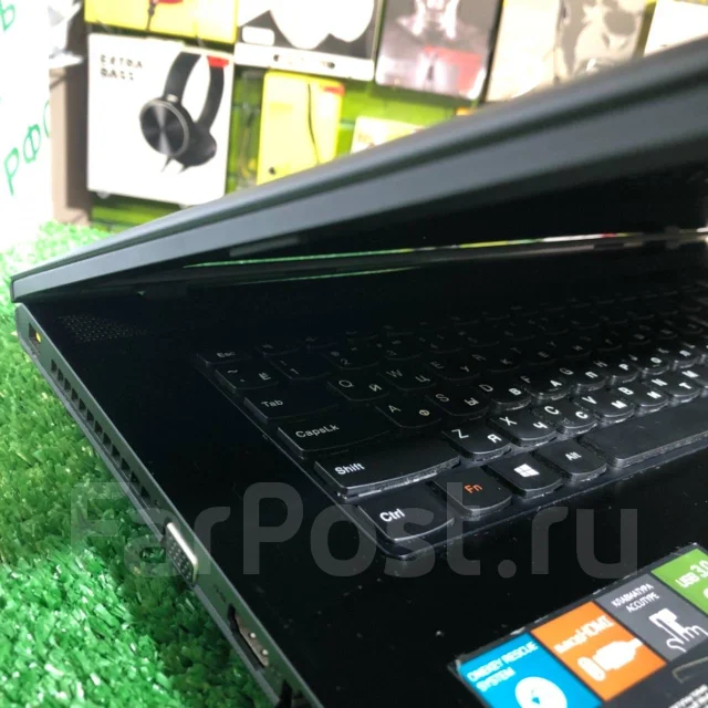 Lenovo G700. 17.3", 2,4����, ��� 4 ��, ���� 320���, WiFi: 1, Bluetooth: 1, ����������� �� 3��. ����