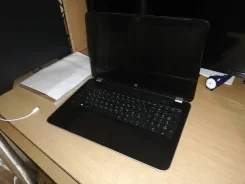 HP Pavilion 15. 15.6", 1,5����, ��� 8 ��, ���� 243���, WiFi: 1, Bluetooth: 1 ����