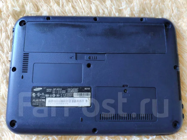 Samsung NP-N310. 10.1", 1,6����, ��� 2048 ��, ���� 500���, WiFi: 1, Bluetooth: 1, ����������� �� 3��. ����