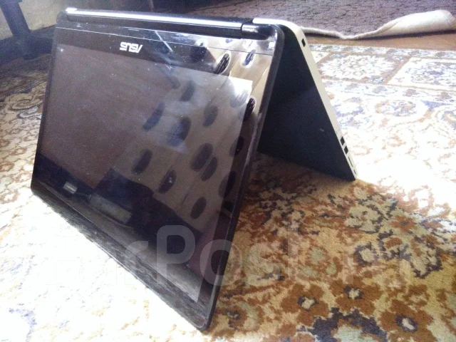 Asus Transformer Book. 15.6", 1,7����, ��� 6 ��, ���� 750���, WiFi: 1, Bluetooth: 1, ����������� �� 6��. ����