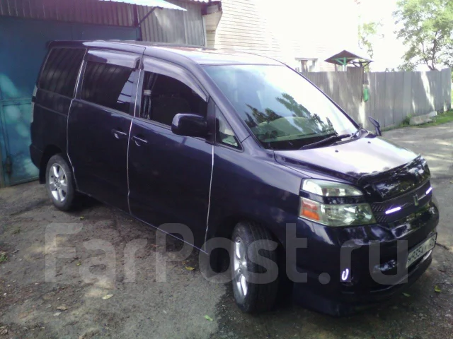 Toyota Voxy. ��������, ��������, 2.0 (155��.�.), ������, 197 000����. �� ����