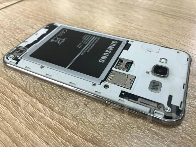 Samsung Galaxy J7 2016. �/�, ����� ����