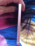 Apple iPhone SE. �/�, 32 ��, �������, 4G LTE