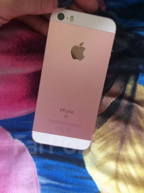 Apple iPhone SE. �/�, �������, 4G LTE ����