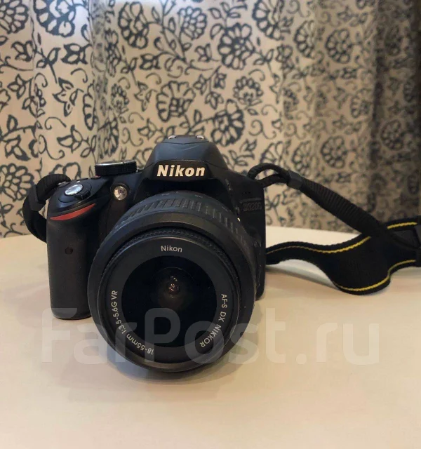 Nikon D3200. 20 � ����� ��, ���: 3� ����