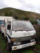 Toyota Dyna, 1988 в Краснокаменске Toyota Dyna. Продаётся грузовик тойёта. Дюна, 3 500 куб. см., 3 000 кг., 4x2