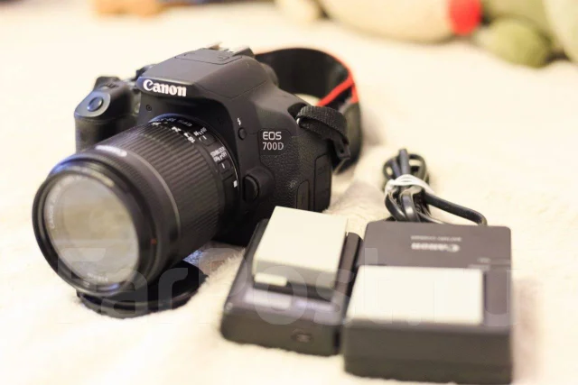 Canon EOS 700D Kit. 15 - 19.9 ��, ���: 3� ����
