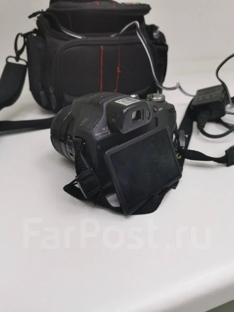 Sony Cyber-shot DSC-HX100V ����