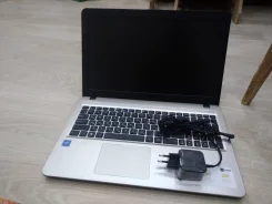 Asus VivoBook. ��� 4 ��, WiFi: 1, Bluetooth: 1 ����
