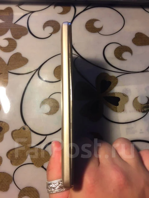 Honor 4C. �/� ����