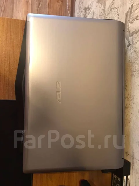 Asus N73SV. 17.3", ��� 8 ��, ���� 1 000���, Bluetooth: 1, ����������� �� 1��. ����