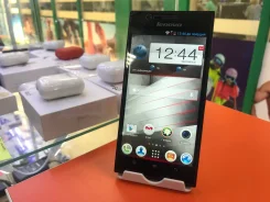 Lenovo K900. �/�, 3G ����