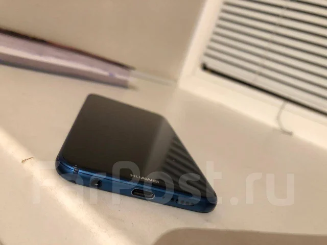 Huawei P20 lite. �����, �����, 3G, 4G LTE, ����������, NFC ����