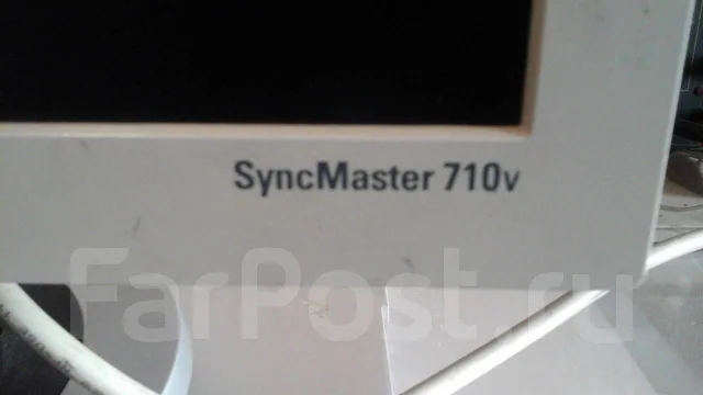 Samsung. 17" ����