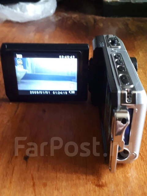 Janus Full HD ����