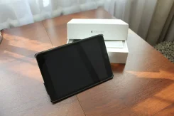 Apple iPad Mini 3 ����