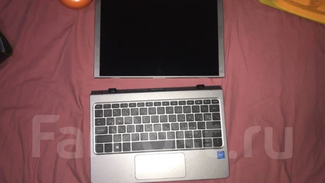 HP Pavilion x2 Detachable. 10.1", 1,4����, ��� 2048 ��, ���� 32���, WiFi: 1, Bluetooth: 1, ����������� �� 8��. ����