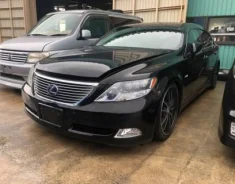 Lexus LS600h. UVF45 UVF46 ����