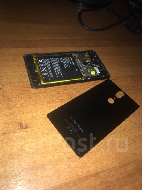 Umidigi Crystal. �/� ����