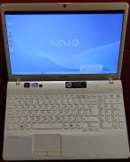 Sony VAIO VPC-EH2E1R. 15", ��� 4 ��, WiFi, Bluetooth ����