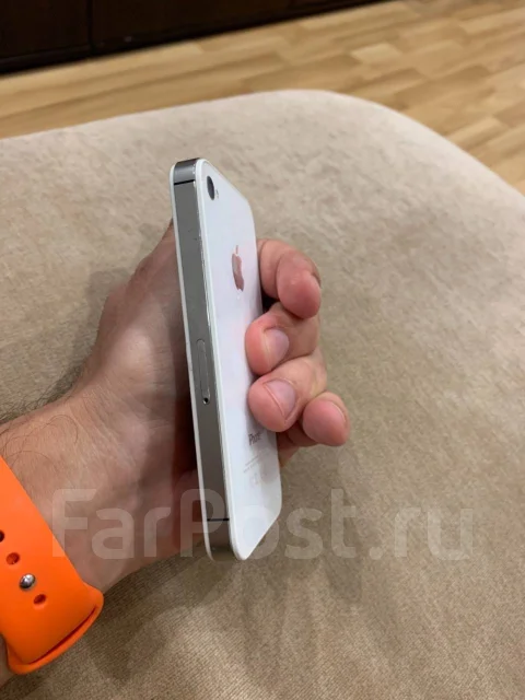 Apple iPhone 4s. �/�, �����, 3G ����