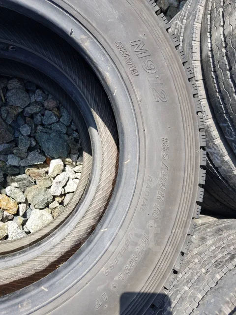 Toyo M912. ������, 2004 ���, �/�, ����� 30 % ����