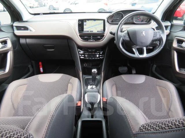 Peugeot 2008. �������, ��������, 1.2 (110��.�.), ������, 29 000����. ��, �/�. ��� ����� �� ����� ����